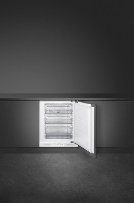 Smeg U8F082DF1